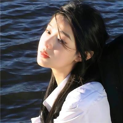 小黄花青草地